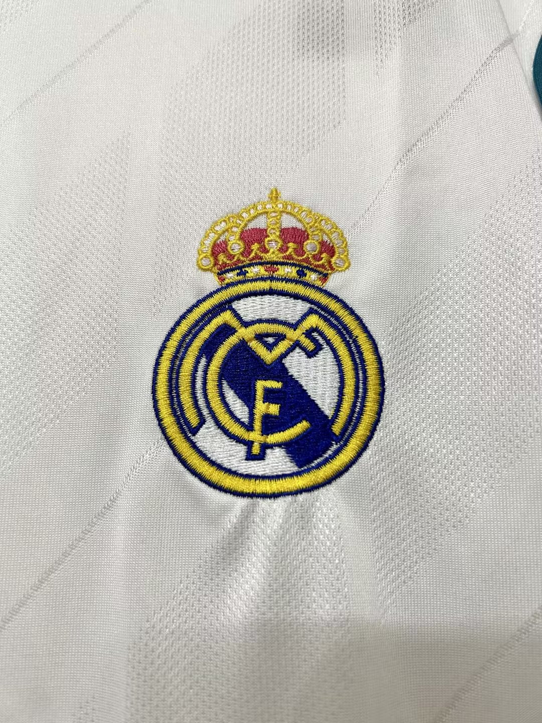 17/18 Real Madrid Home Retro