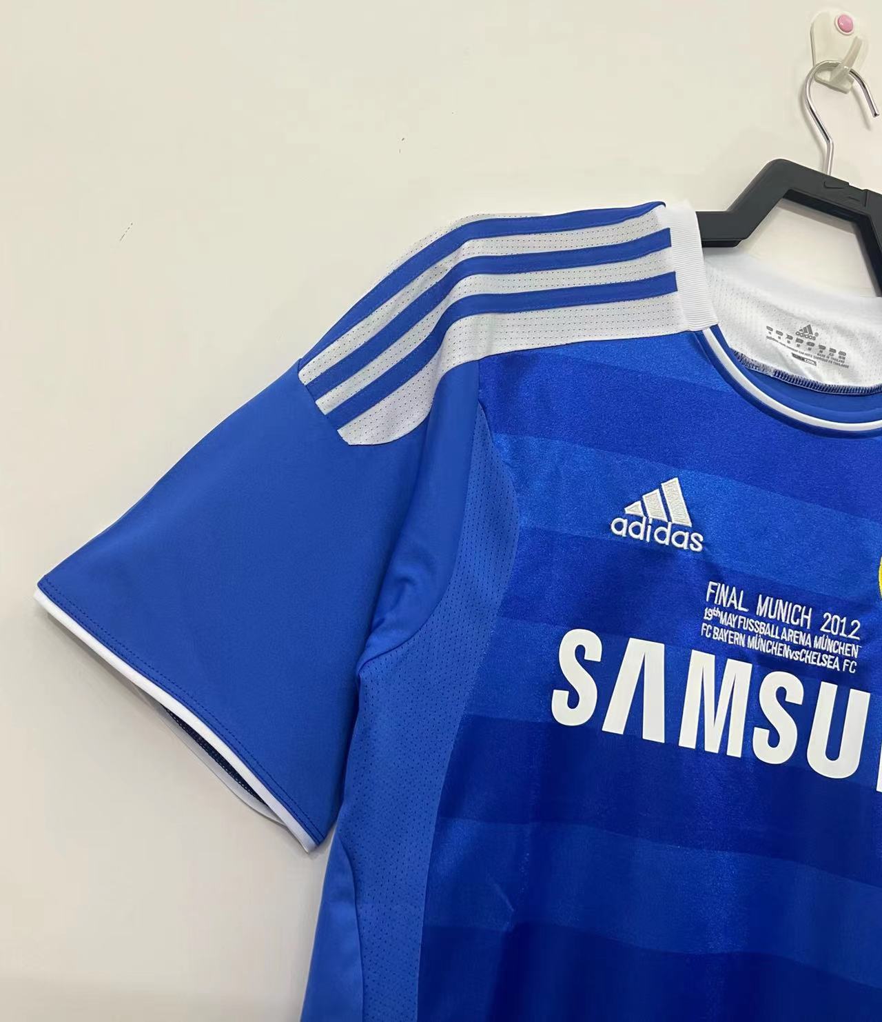 11/12 Chelsea Home Retro (UCL FINAL)