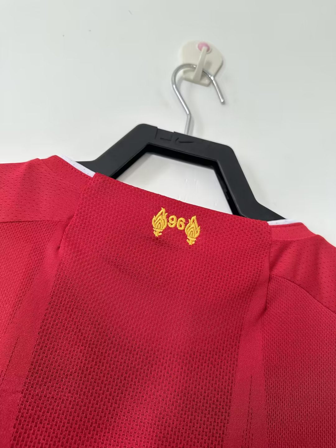 19/20 Liverpool Home Retro