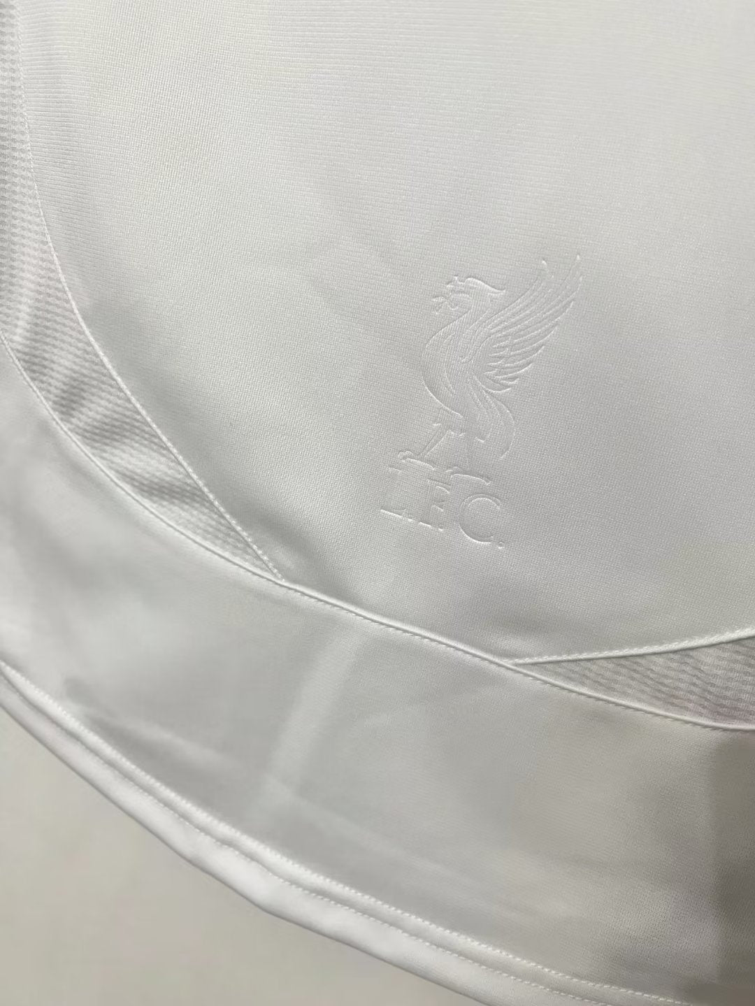 06/08 Liverpool Away Retro