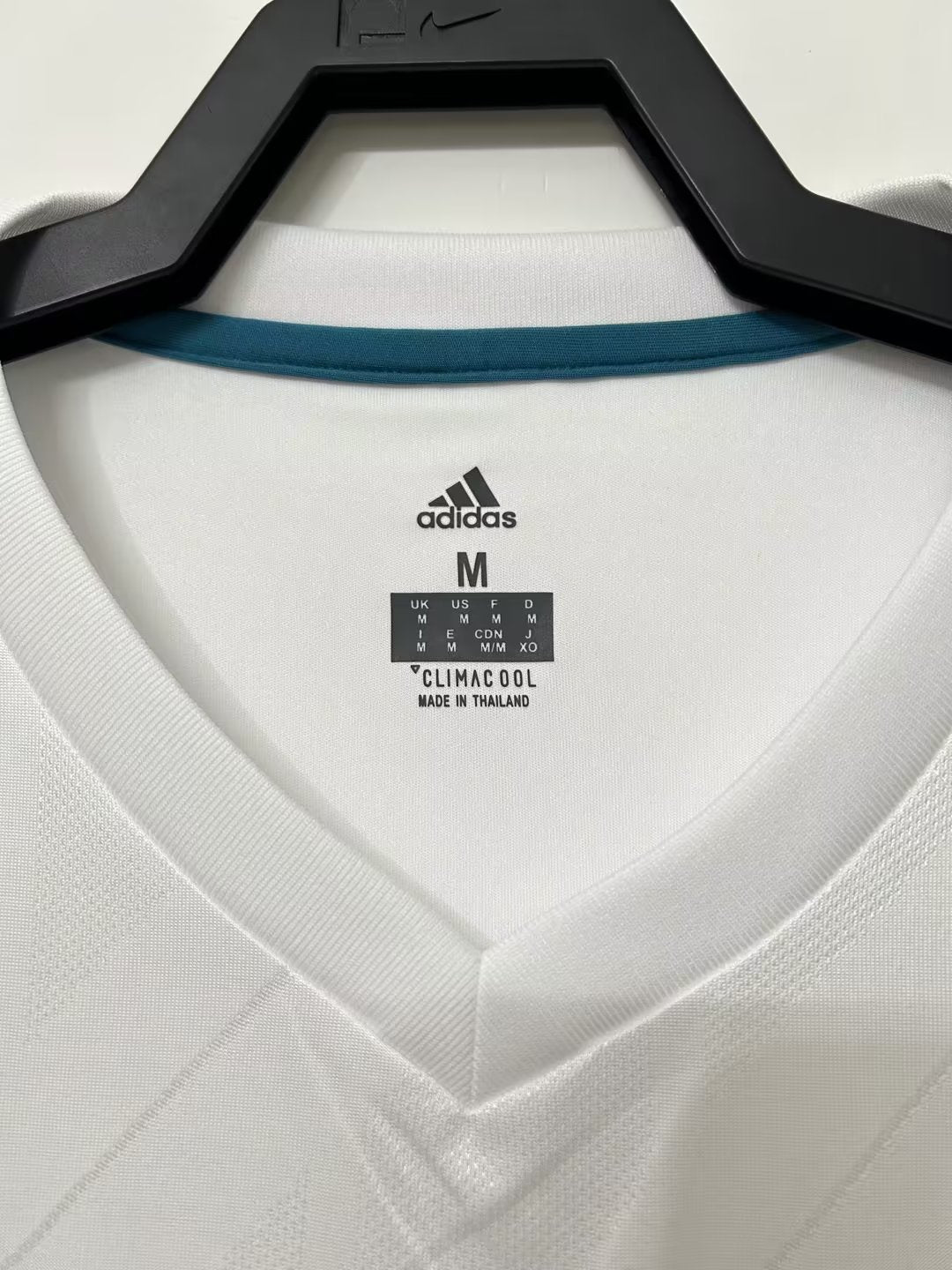17/18 Real Madrid Home Retro