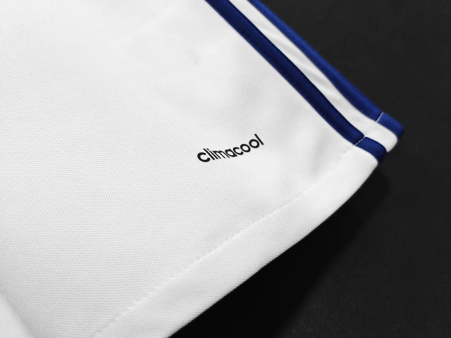 16/17 Real Madrid Home Retro