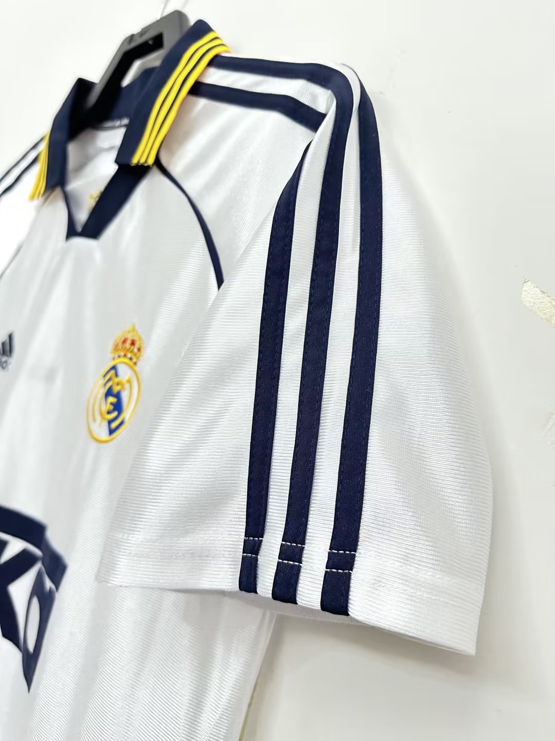 98/00 Real Madrid Home Retro