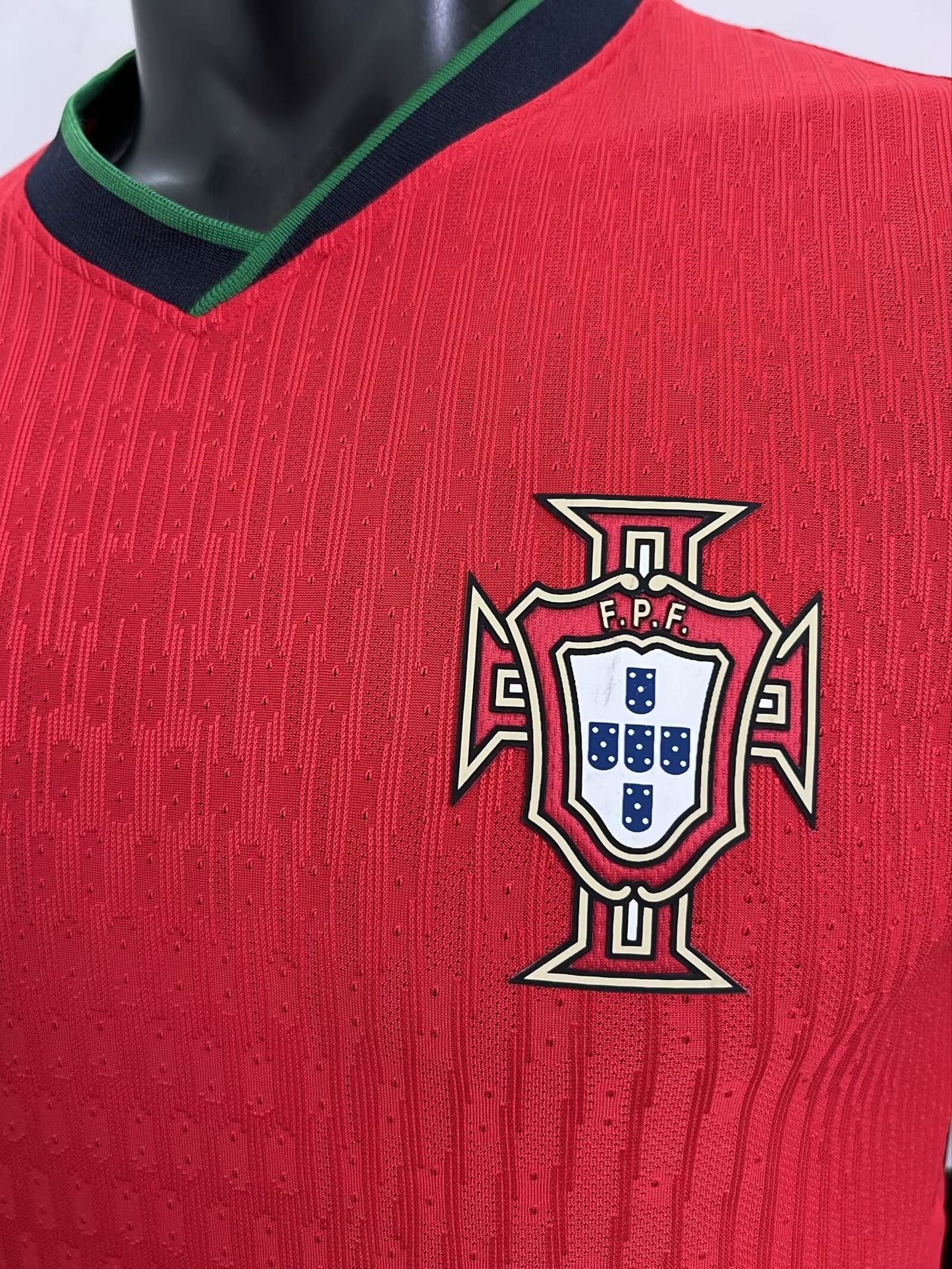 Portugal Home 24/25 (Player Version)