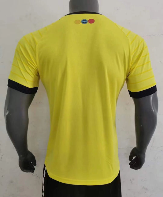 Ecuador Home 24/25