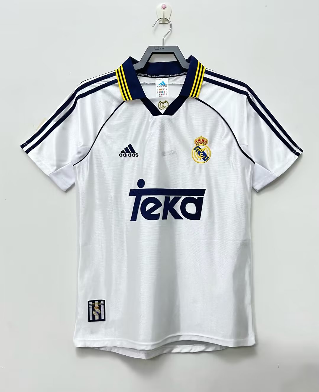 98/00 Real Madrid Home Retro