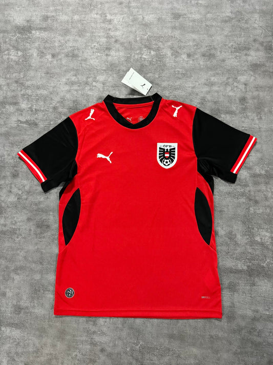 Austria Away
