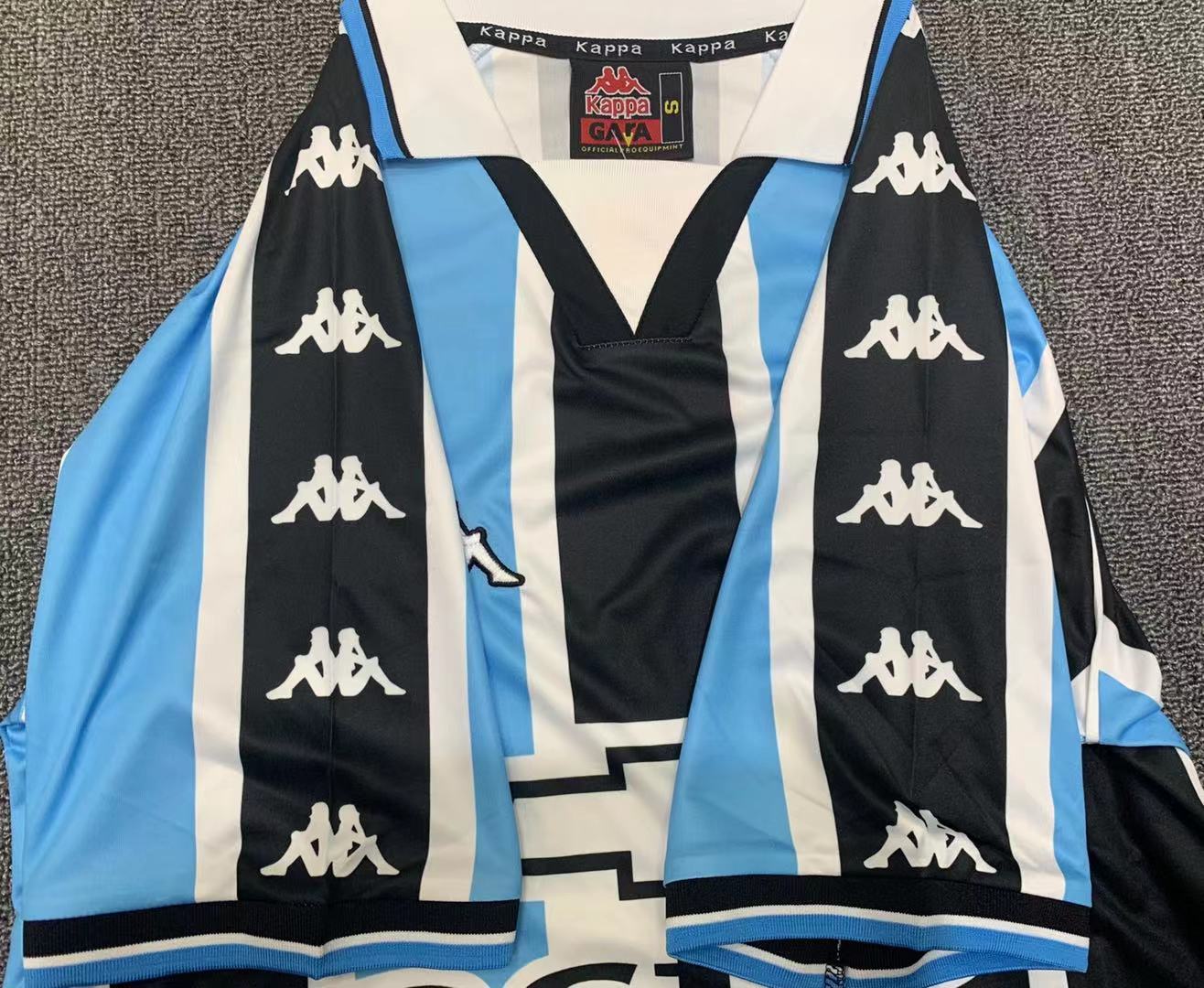 2000 Gremio Home Retro