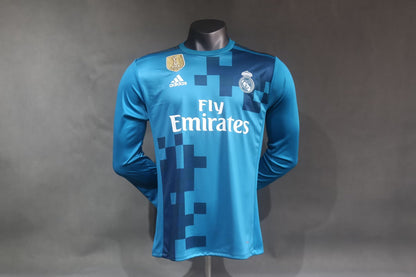 17/18 Real Madrid Away Retro (World Champions Patch - Long Sleeve)