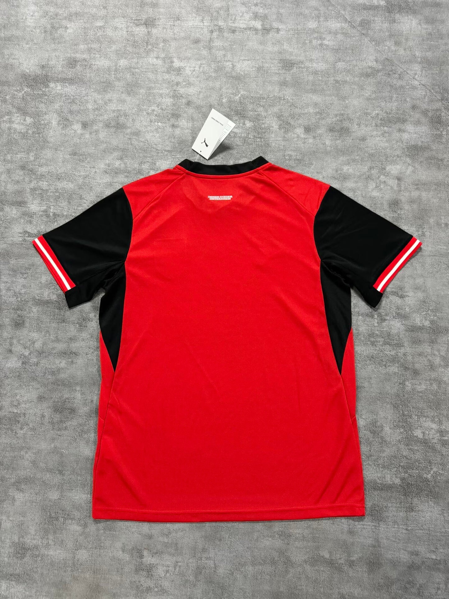 Austria Away