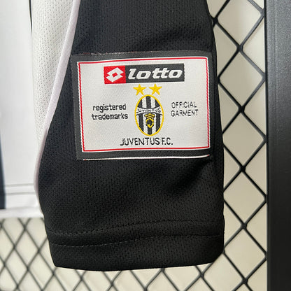 02/03 Juventus Home Retro (Tamoil)